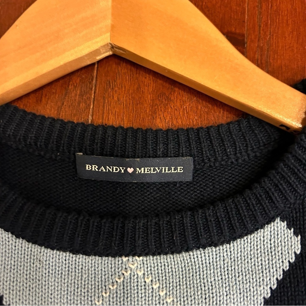 Brandy Melville Argyle Crewneck Sweater navy one size 100-% cotton - Picture 5 of 9